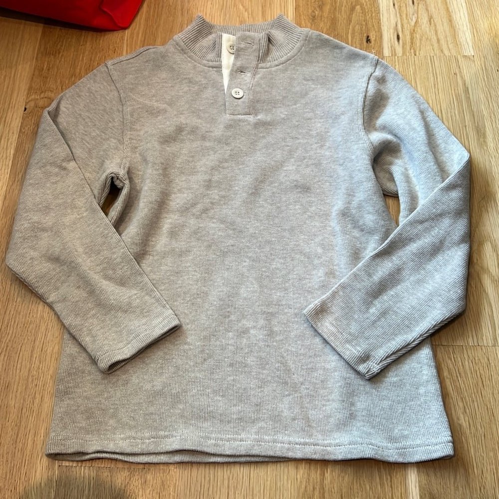 Boys Gap sweater 8